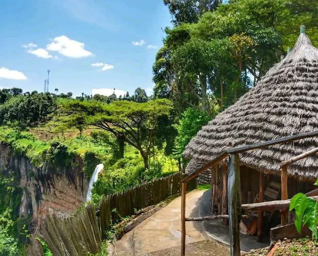 accommodation in sipi falls